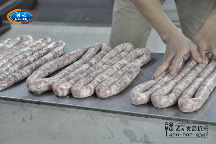 香腸的擺放